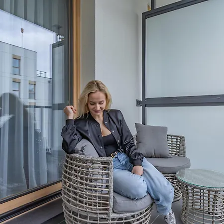 Apartment Glow - Porto, Letnica Blisko Plazy *