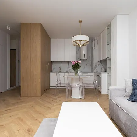 Glow - Porto, Letnica Blisko Plazy * Гданьск